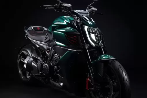 my24-ducati-diavel-for-bentley-1-uc589351-preview.jpg